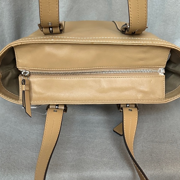 Coach F11201 Camel Tan Leather Shoulder Bag HML Lunch Tote New with Tags - Picture 7 of 16